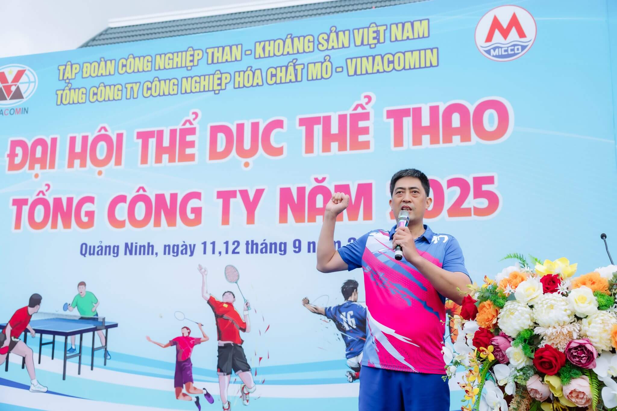 Hội nghị công bố các Quyết định về công tác cán bộ công ty công nghiệp Hóa chất mỏ Quảng Ninh 18